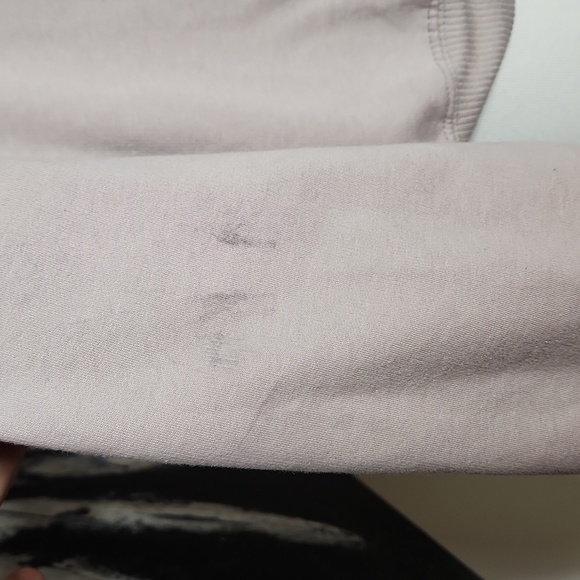 Disney Winnie The Pooh Sweatshirt - Picture 4 of 4